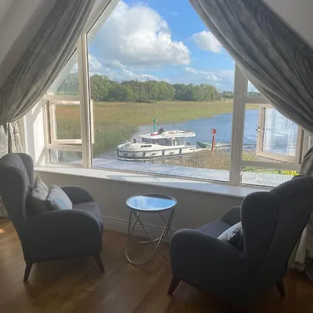 Lough Key Luxury Riverfront Apartment Cootehall Extérieur photo