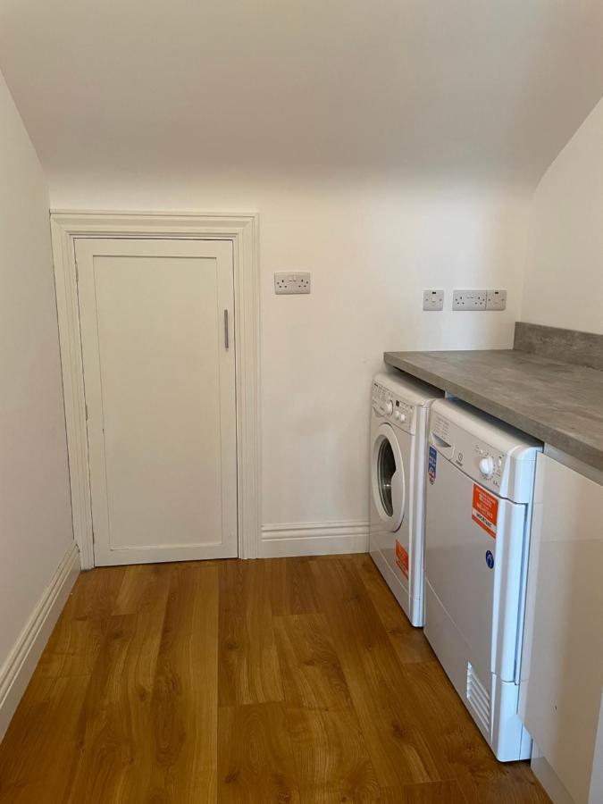 Lough Key Luxury Riverfront Appartement *