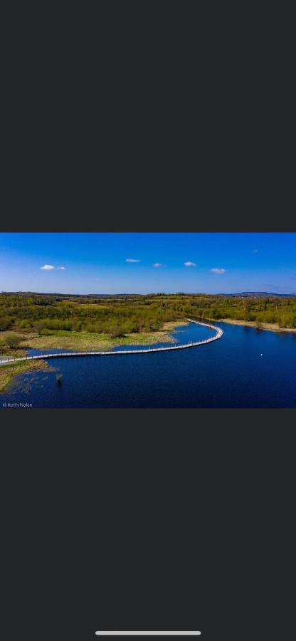 Lough Key Luxury Riverfront Appartement Cootehall