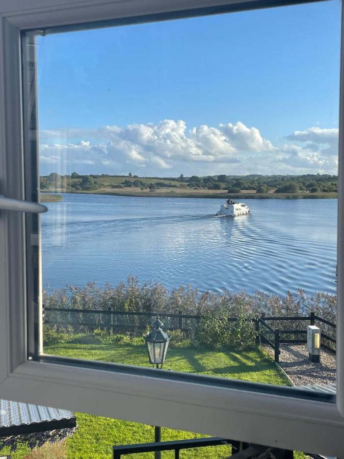 Lough Key Luxury Riverfront Appartement